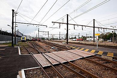 《魔咒之地》预购奖励与数字豪华版内容详情曝光